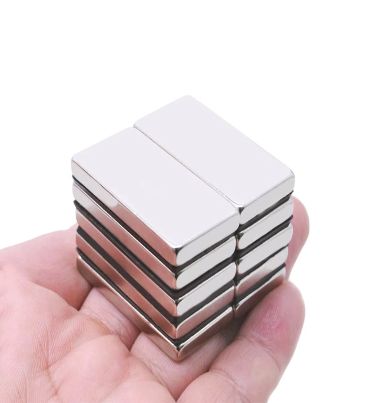 50 adet 40x20x5mm Neodyum Magnet Güçlü N35 Mıknatıs Köşeli Nikel Kaplama ( Lisinya )