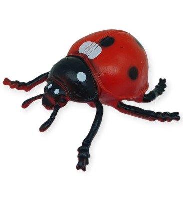 Böcek Figürleri - Gerçekçi Figür - Uğur Böceği 9 cm (Lisinya)