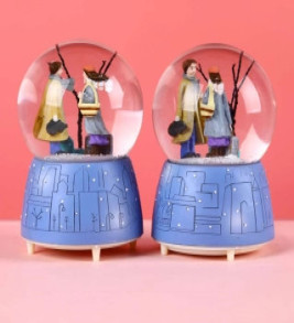 Işıklı Müzikli Kar Küresi Orta Boy Mh-97 - Lisinya