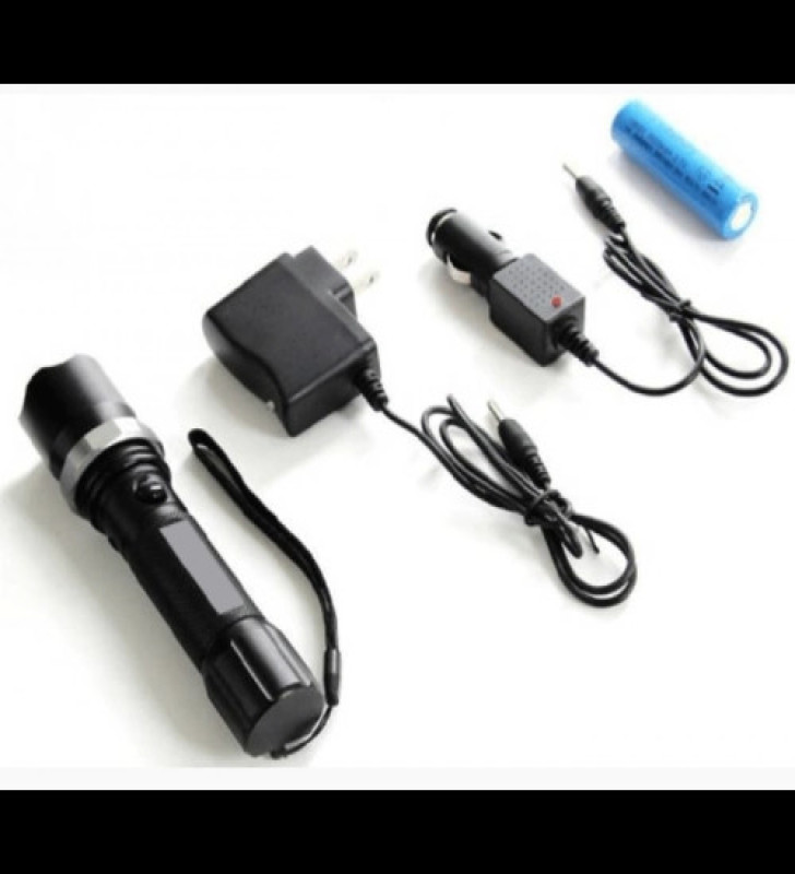 Trnikula, Zoomlu Şarjlı El Feneri F61873 - Lisinya