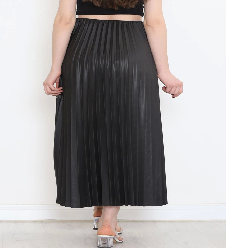 Zarif ve Modern Pileli Parlak Krep Gizli Lastikli Siyah Etek ( Lisinya )