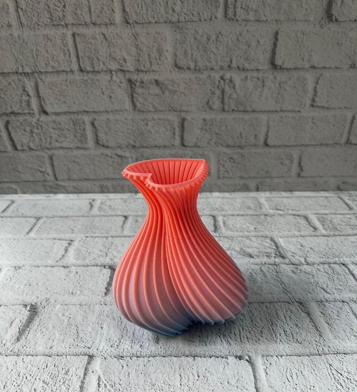 Romantik Kalp Figürlü Süslük Vazo Modern Tasarım 15 cm - Lisinya