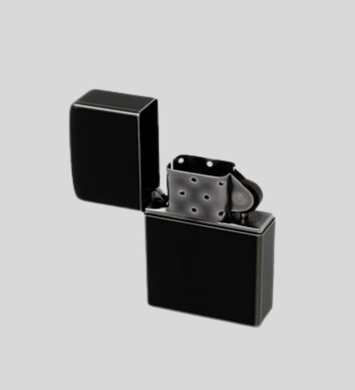 Ergonomik Metal Çakmak Mat Kaplamalı ve Şık Tasarımlı Aksesuar - Lisinya