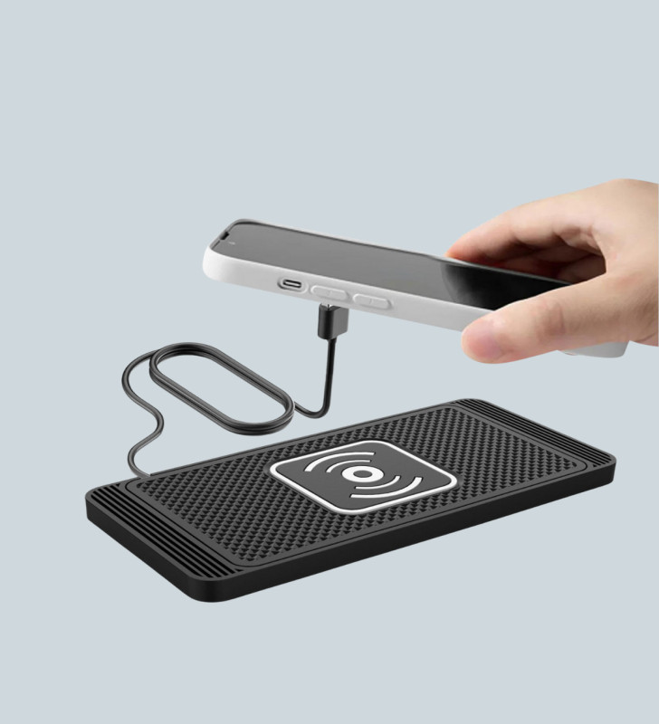 Kaymaz Manyetik Kablosuz Şarj Pedi – Araç, Ofis ve Ev Kullanımına Uygun - Lisinya