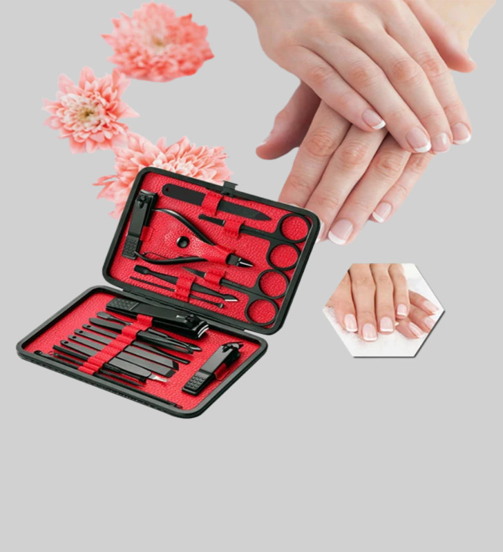 17 Parçalık Deri Kaplamalı Manikür Seti - Lisinya